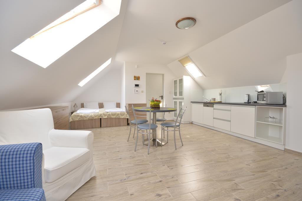 Poduszka Apartamenty Zielony Dom Stronie Slaskie Room photo
